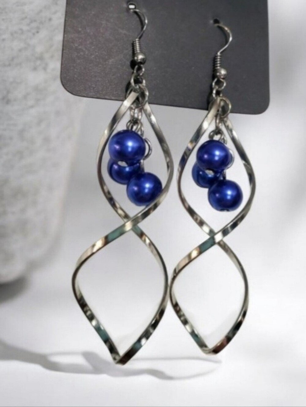 Silver Tone & Blue Beads Earrings 💥3 for $12💥